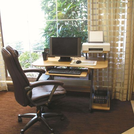 La Quinta By Wyndham Memphis Primacy Parkway Hotel Bagian luar foto