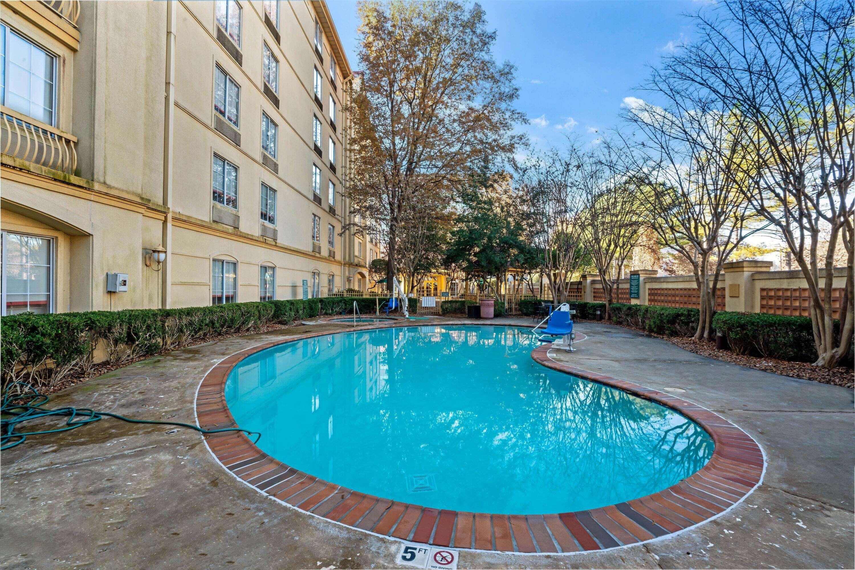 La Quinta By Wyndham Memphis Primacy Parkway Hotel Bagian luar foto