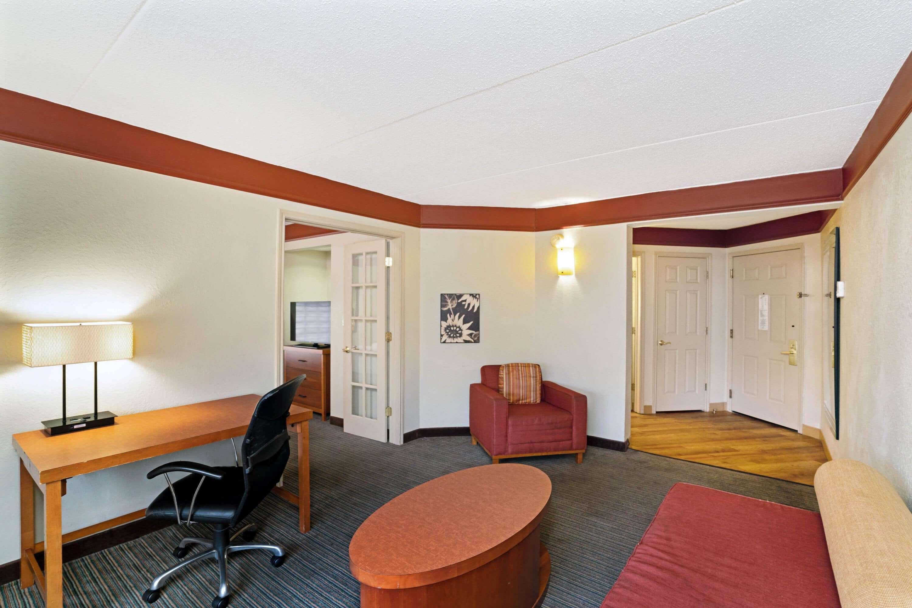 La Quinta By Wyndham Memphis Primacy Parkway Hotel Bagian luar foto