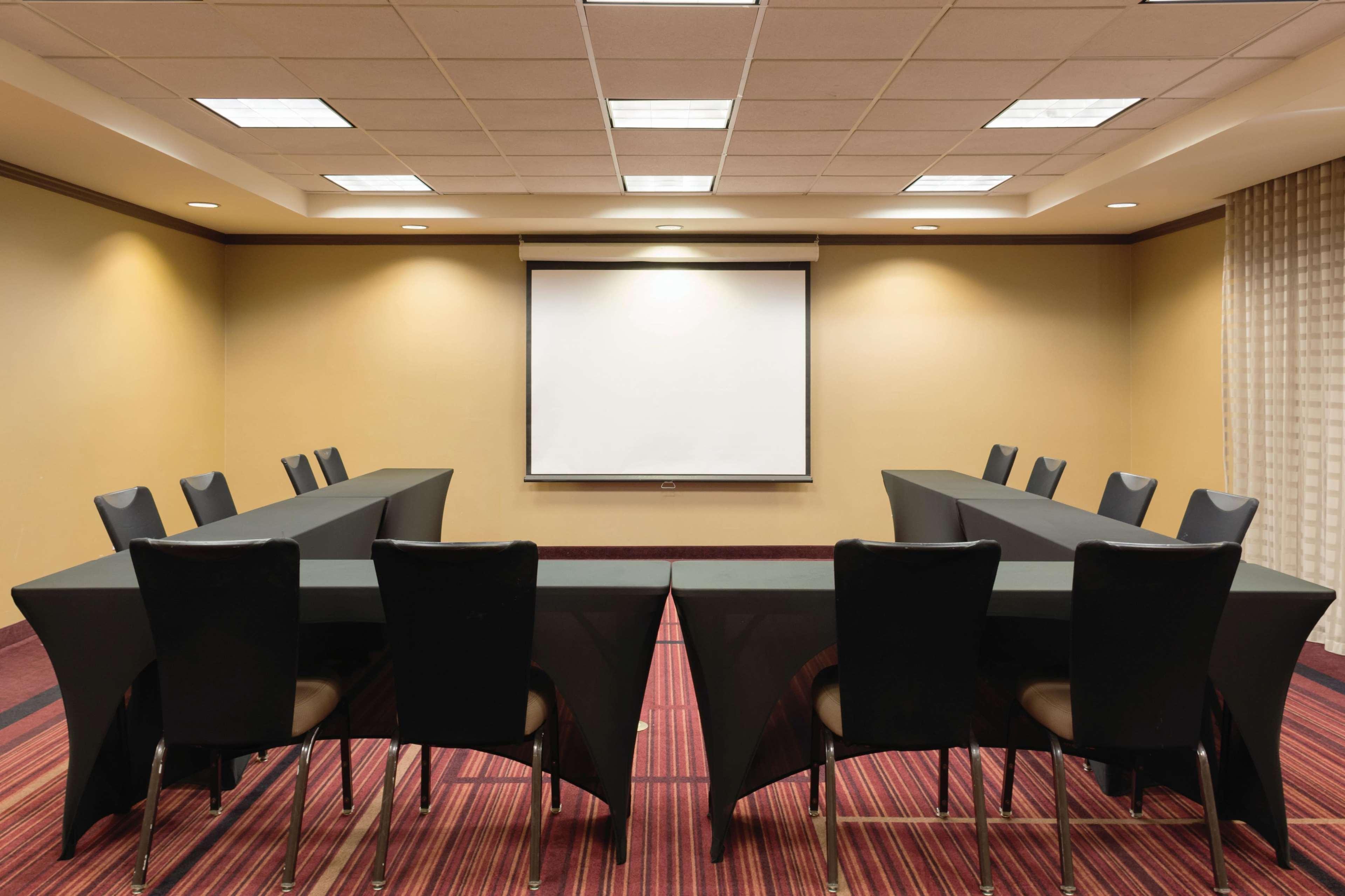 La Quinta By Wyndham Memphis Primacy Parkway Hotel Bagian luar foto