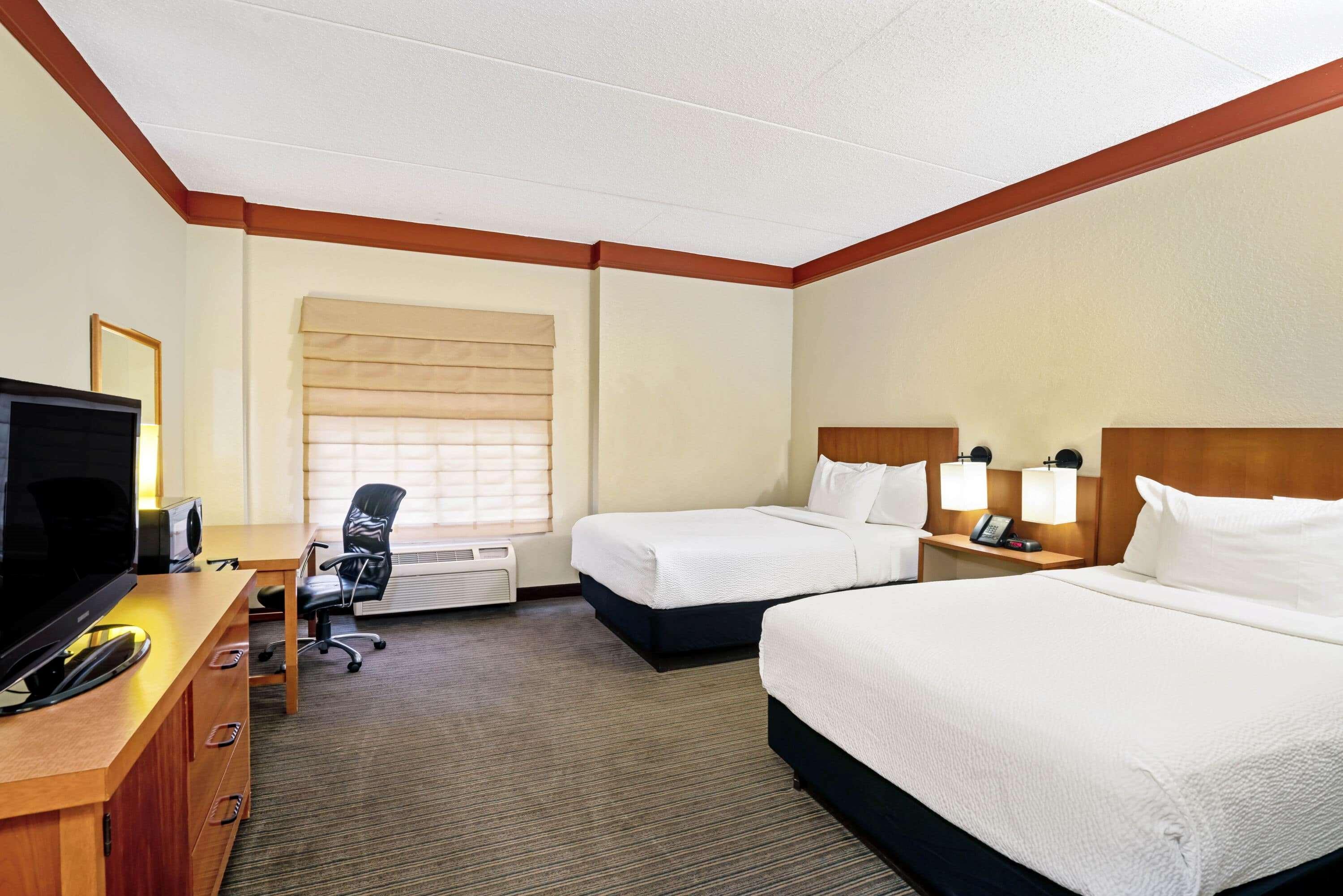 La Quinta By Wyndham Memphis Primacy Parkway Hotel Bagian luar foto