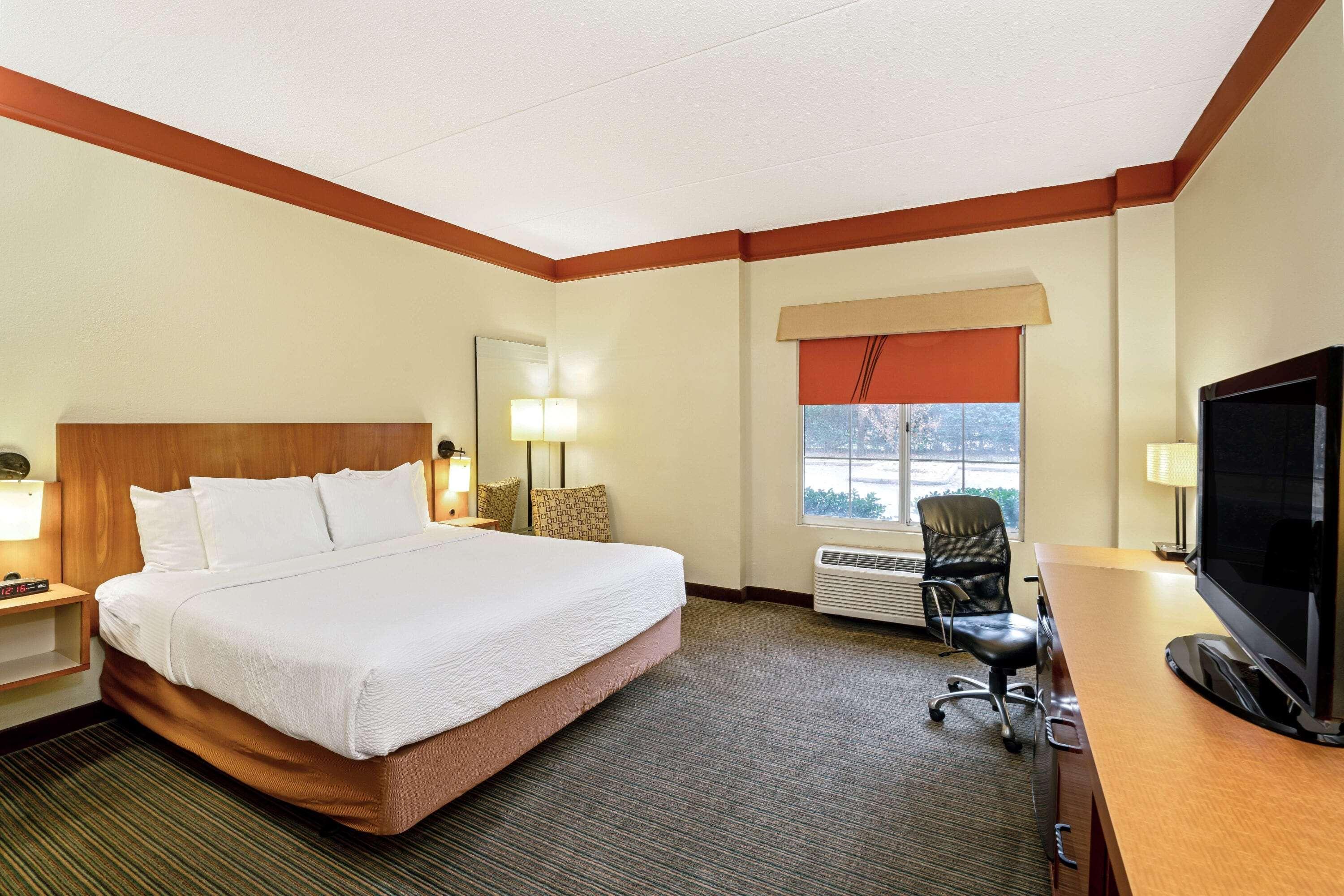 La Quinta By Wyndham Memphis Primacy Parkway Hotel Bagian luar foto