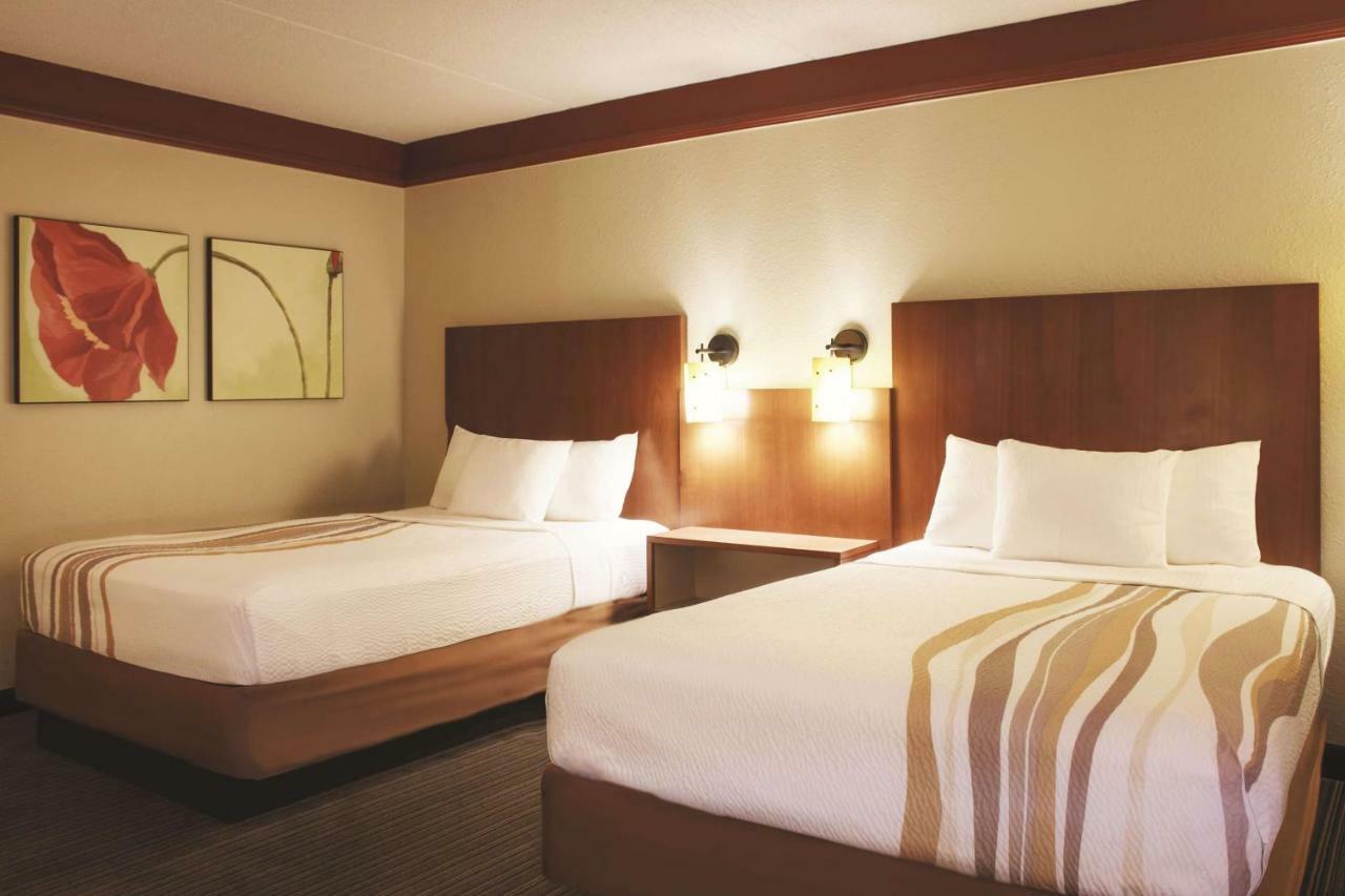 La Quinta By Wyndham Memphis Primacy Parkway Hotel Bagian luar foto
